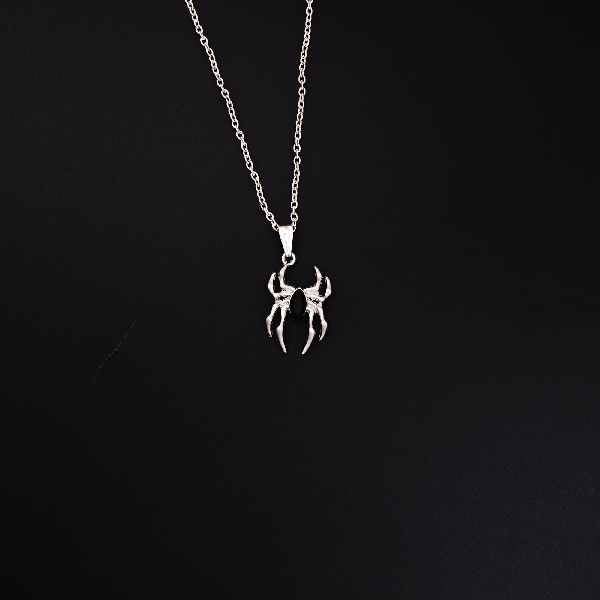 Spiderman & Gwen Necklace Set