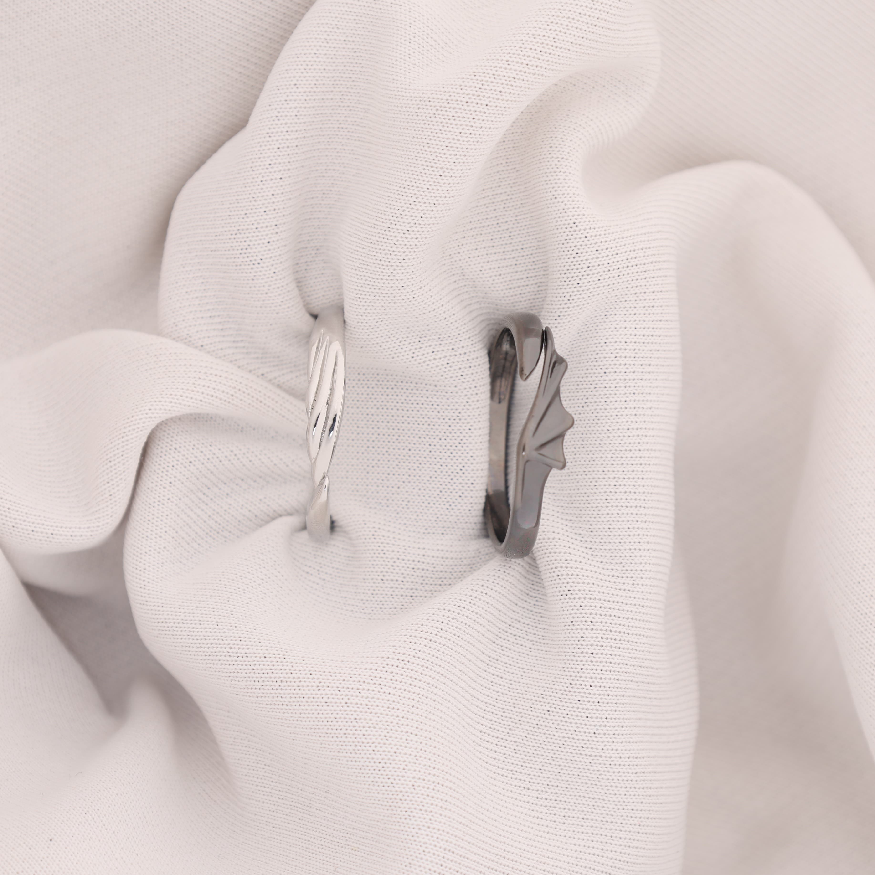 How to Train Your Dragon Rings Night Fury & Light Fury